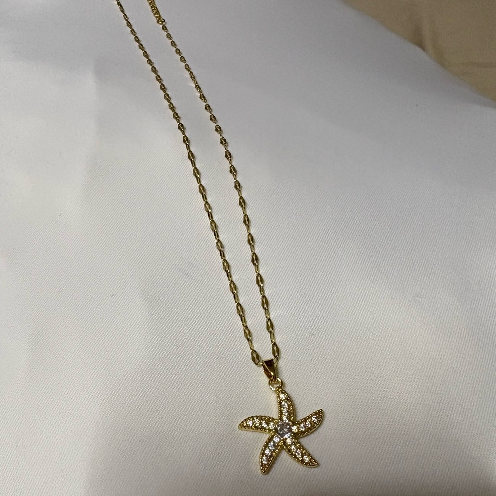 Stainless Steel Gold Plated Starfish Necklace
